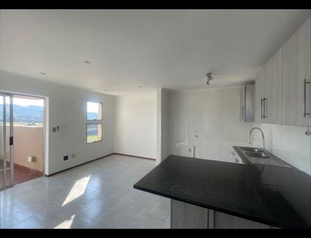2 BEDROOM TOWNHOUSE FOR SALE IN GLENANDA